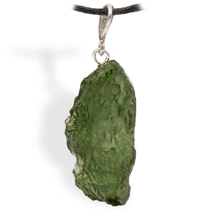 Moldavite authentique en pendentif, pierre d'ouverture du coeur